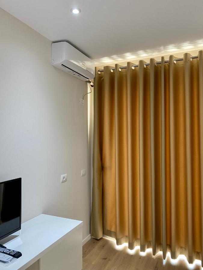 Violet'S Boutique Apartments ซารานเดอ ภายนอก รูปภาพ