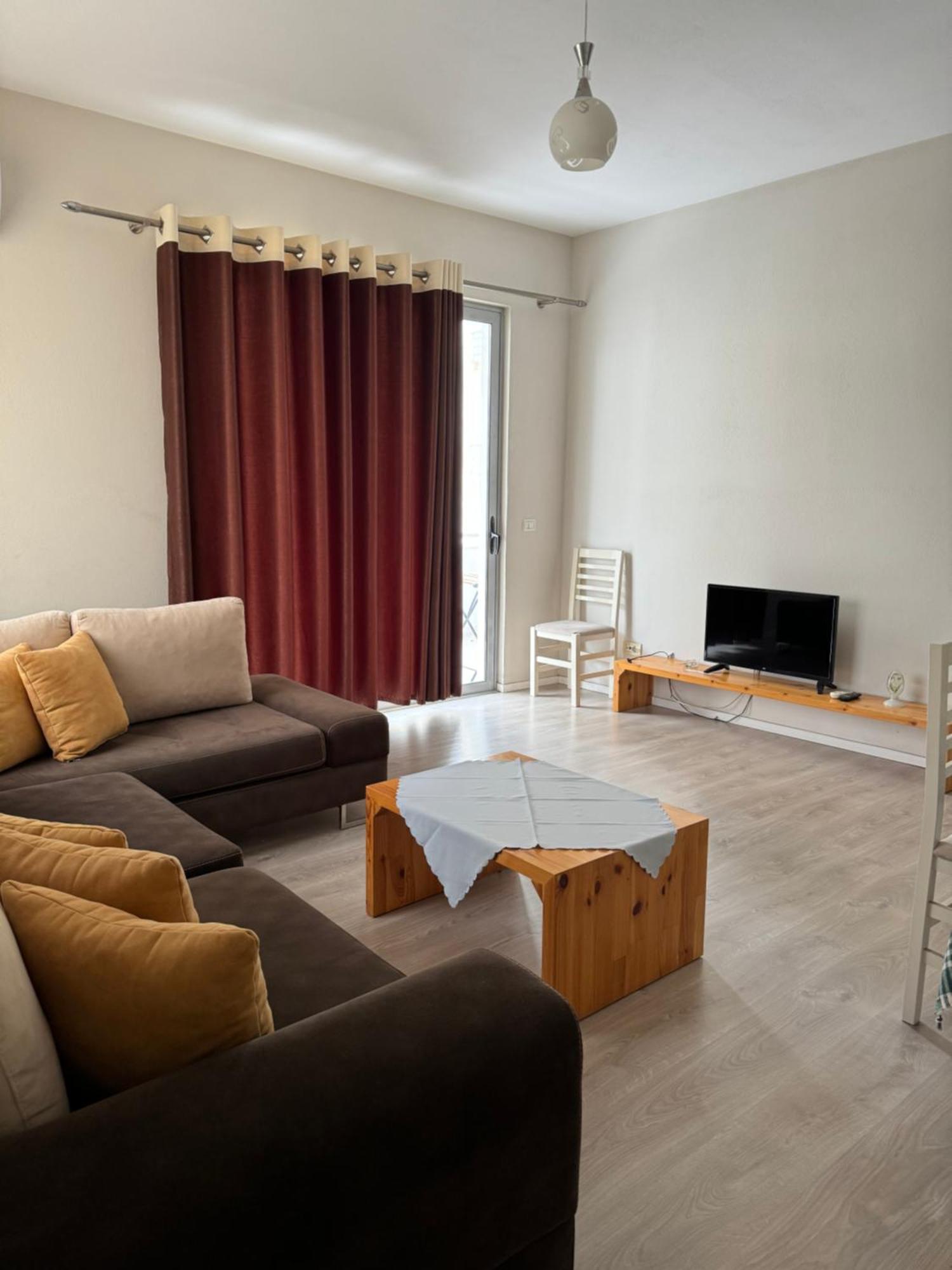 Violet'S Boutique Apartments ซารานเดอ ภายนอก รูปภาพ