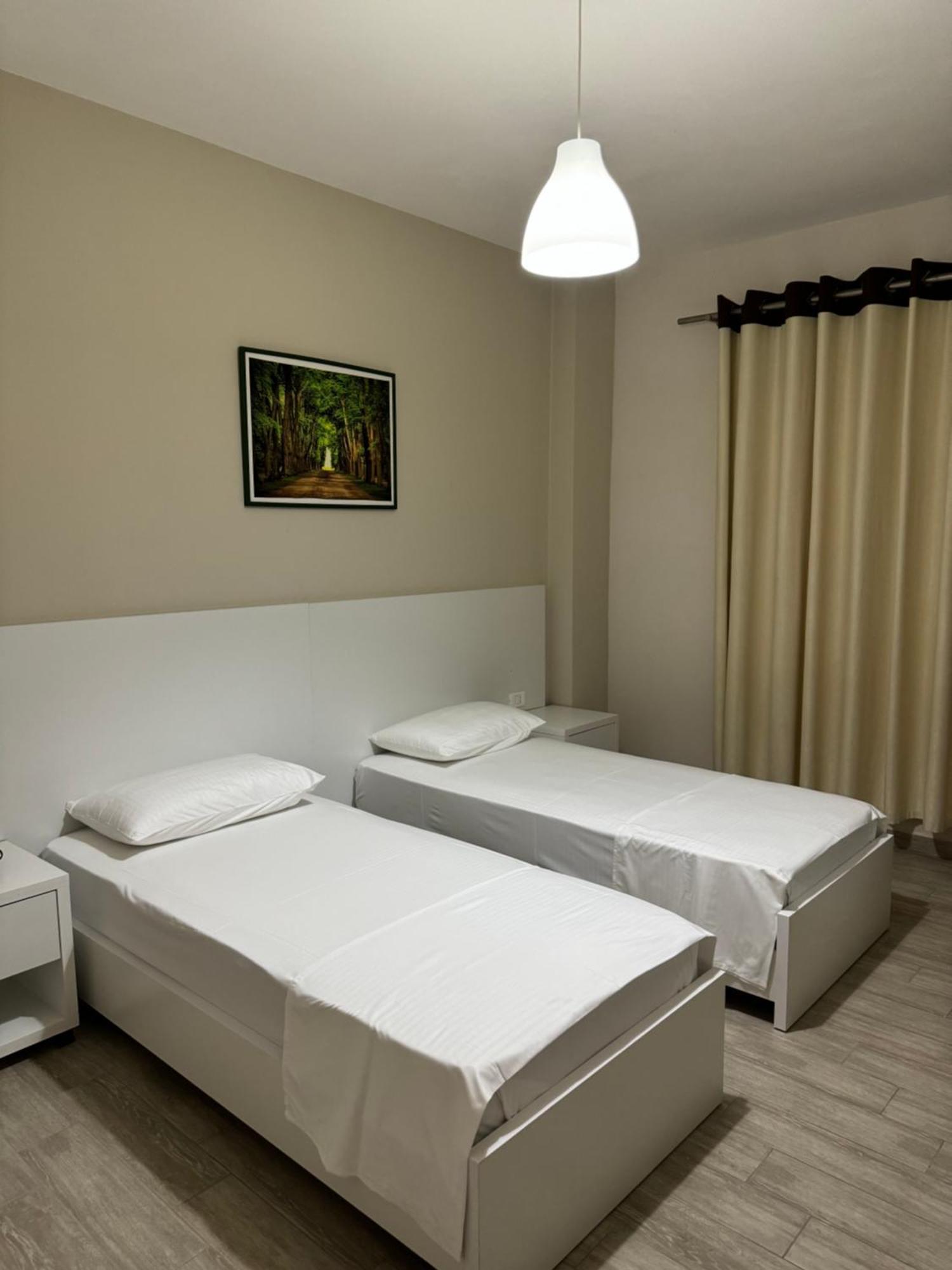 Violet'S Boutique Apartments ซารานเดอ ภายนอก รูปภาพ