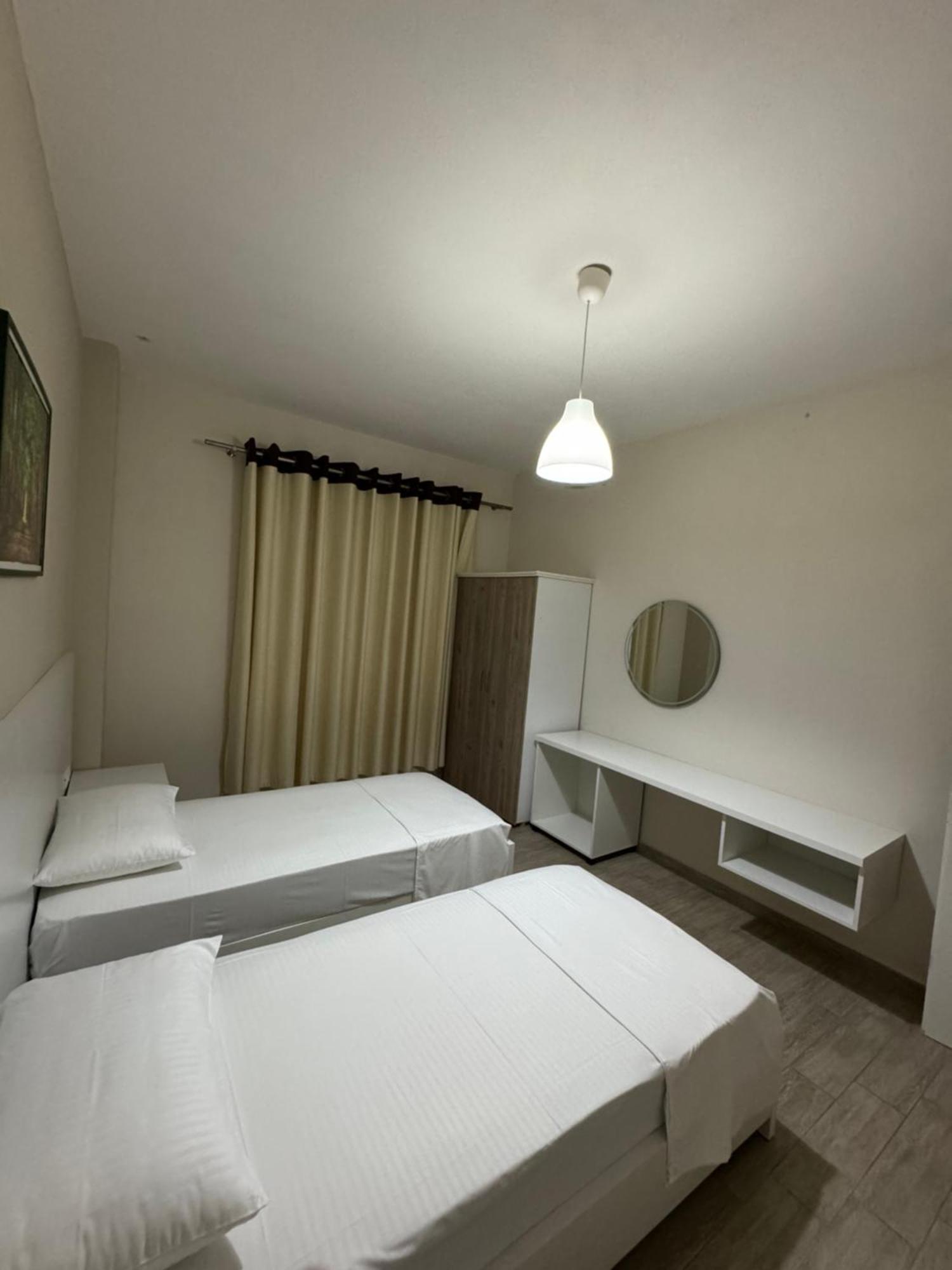 Violet'S Boutique Apartments ซารานเดอ ภายนอก รูปภาพ