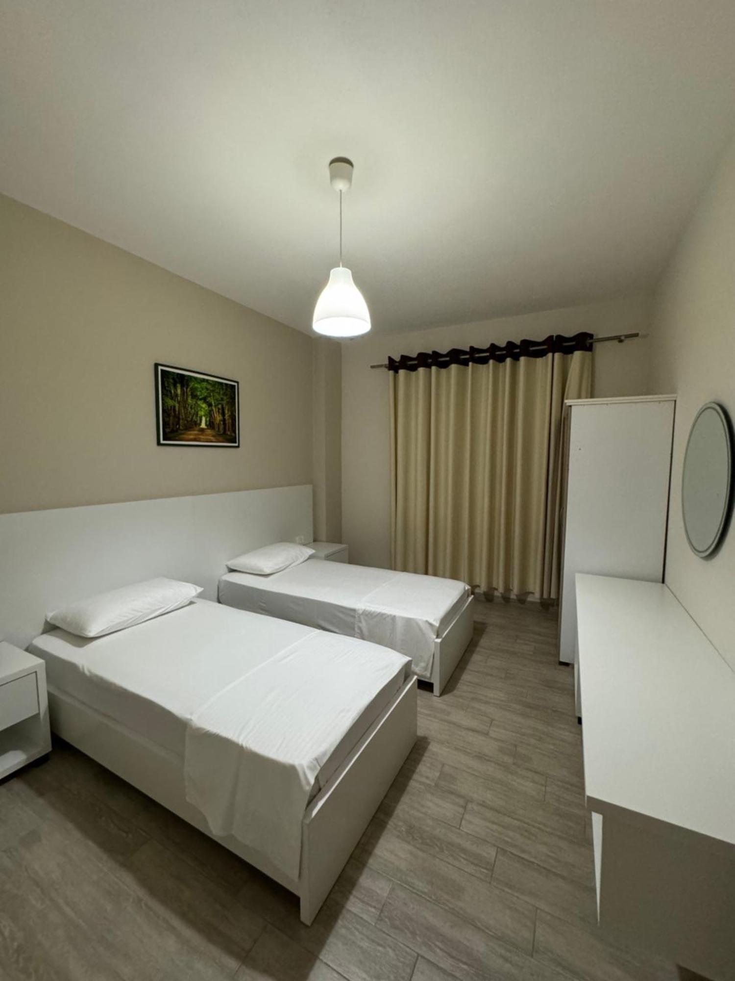 Violet'S Boutique Apartments ซารานเดอ ภายนอก รูปภาพ