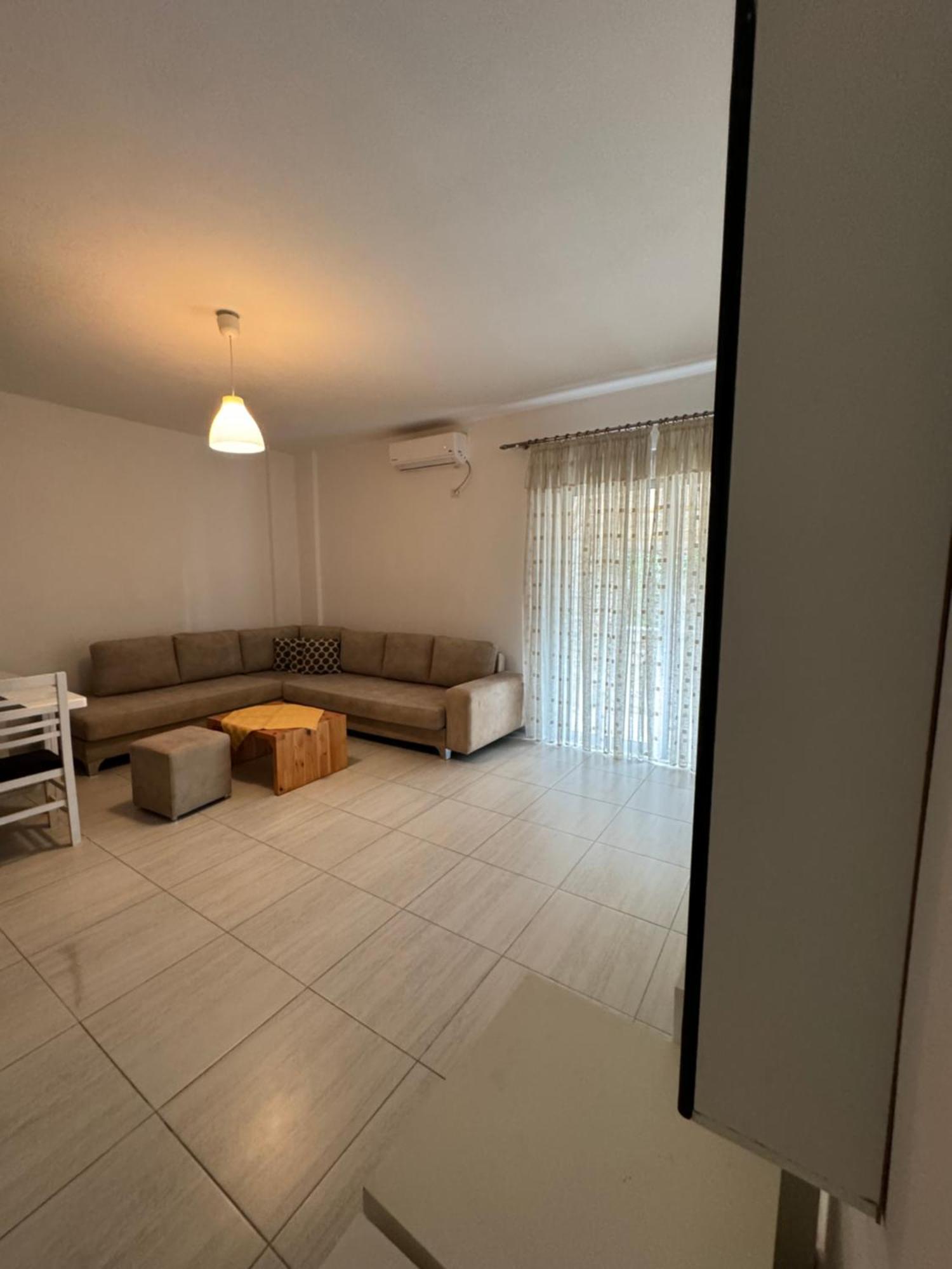 Violet'S Boutique Apartments ซารานเดอ ภายนอก รูปภาพ
